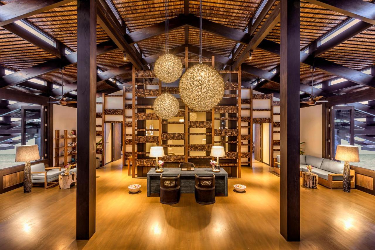 Kudadoo Maldives Private Island Hotel Komandoo  Buitenkant foto